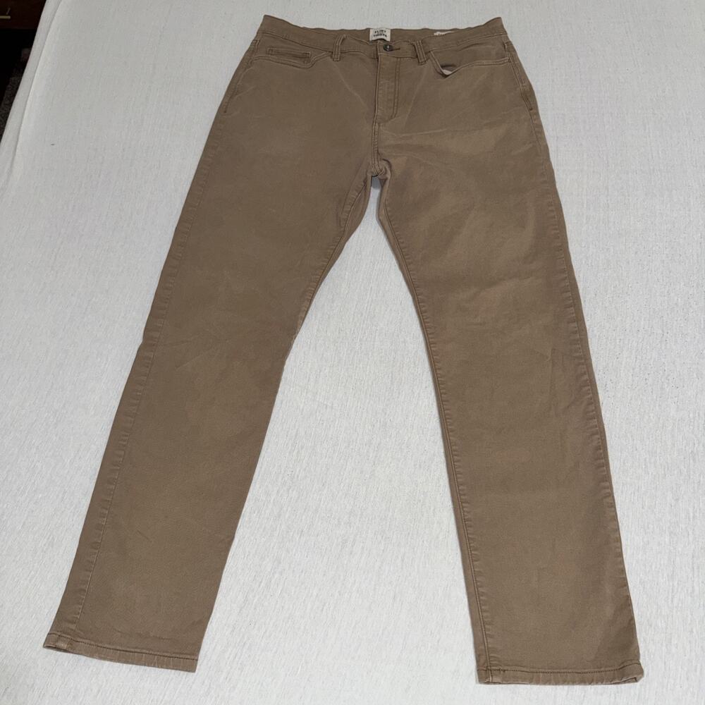 Flint and Tinder Tapered Fit Pants Mens 34x30 Tan Khaki Chino 5-Pocket Twill EUC
